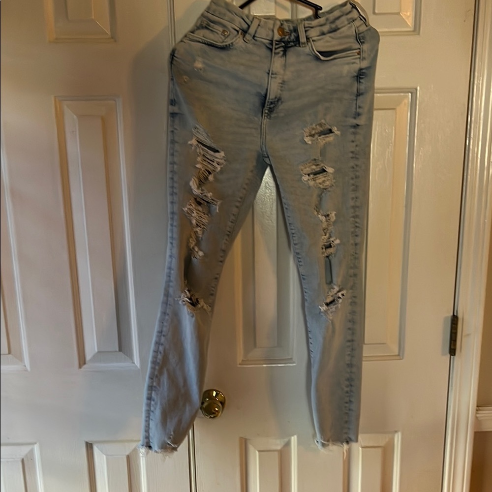 Blue Ankle Cropped Distressed Jeans